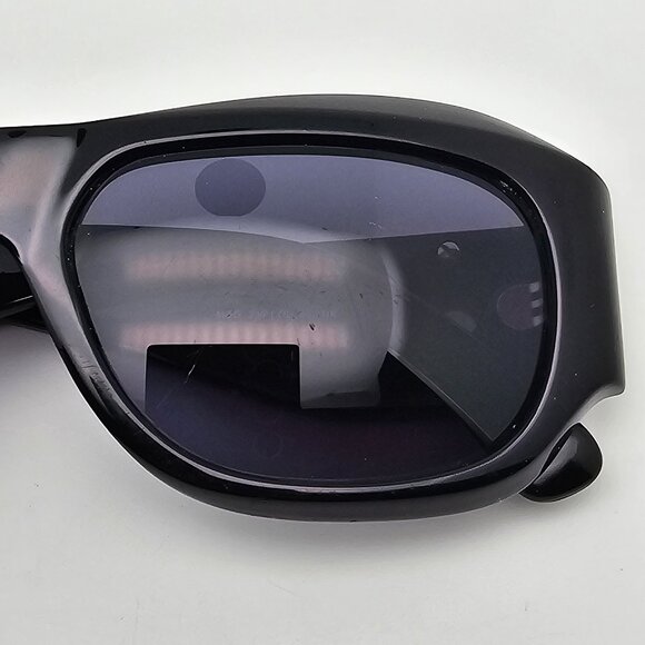 Versace Mod. 395 Col. 852 Black Frame Grey Lens Sunglasses Italy 54-17-137 main image 10